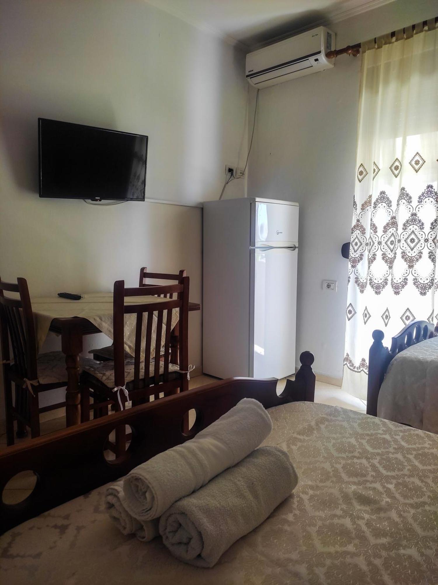 Vila Cikaj Durres Bagian luar foto